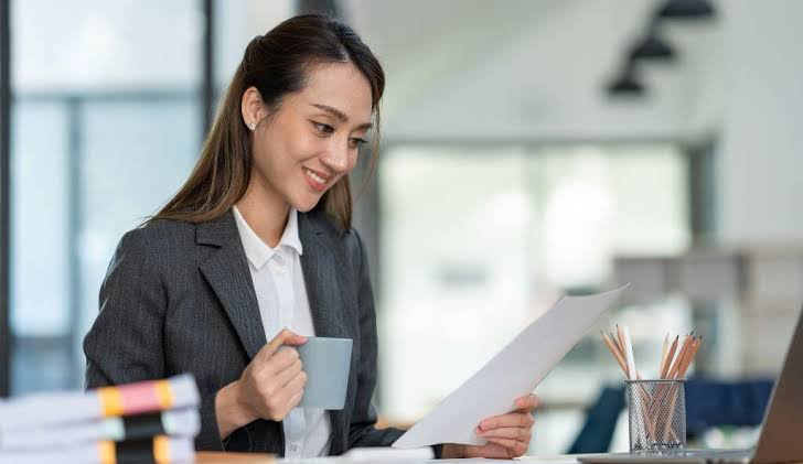 Is a salary certificate mandatory for a UAE golden visa application? 3 When Do You Not Need a Salary Certificate